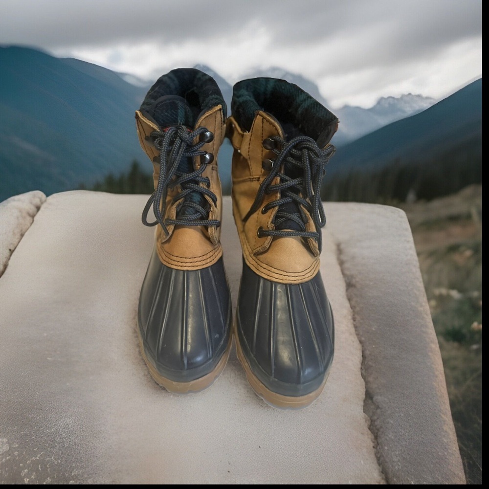 Womens NorthWest Tan Leather Blue Rubber Water Resistant Lined Duck Boots Sz 8